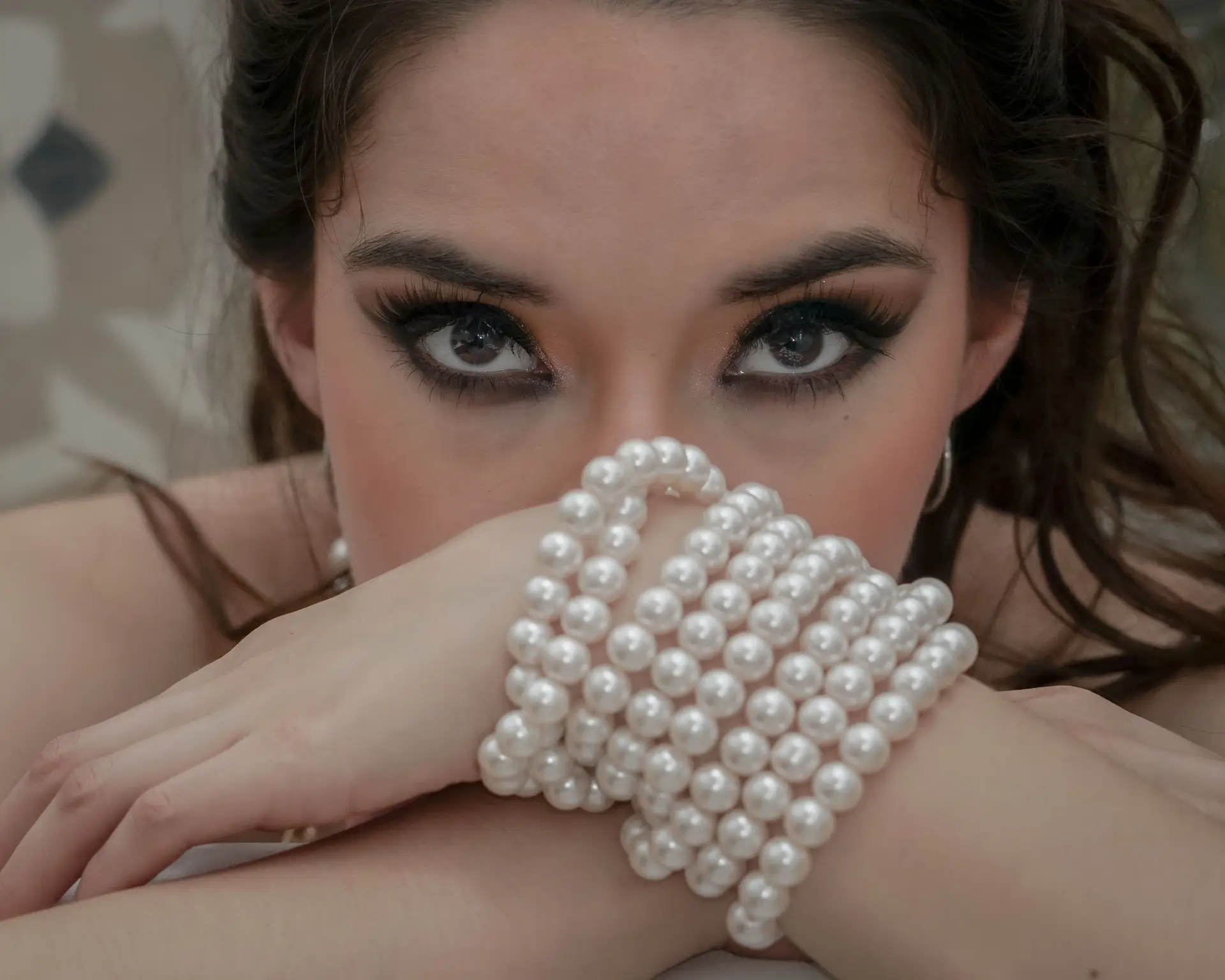 Mist Statement Hoops