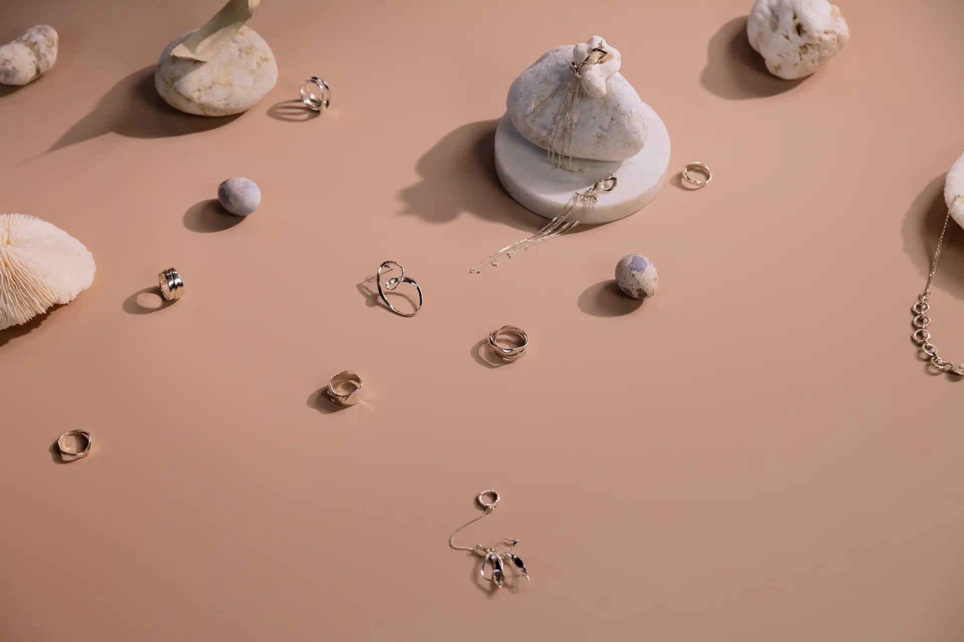 Lustre Studs